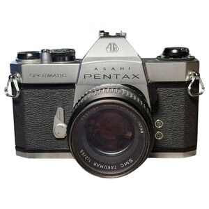 Asahi Pentax Spotmatic SP II 35mm SLR Camera with SMC Takumar 55mm f2 Lens Japan